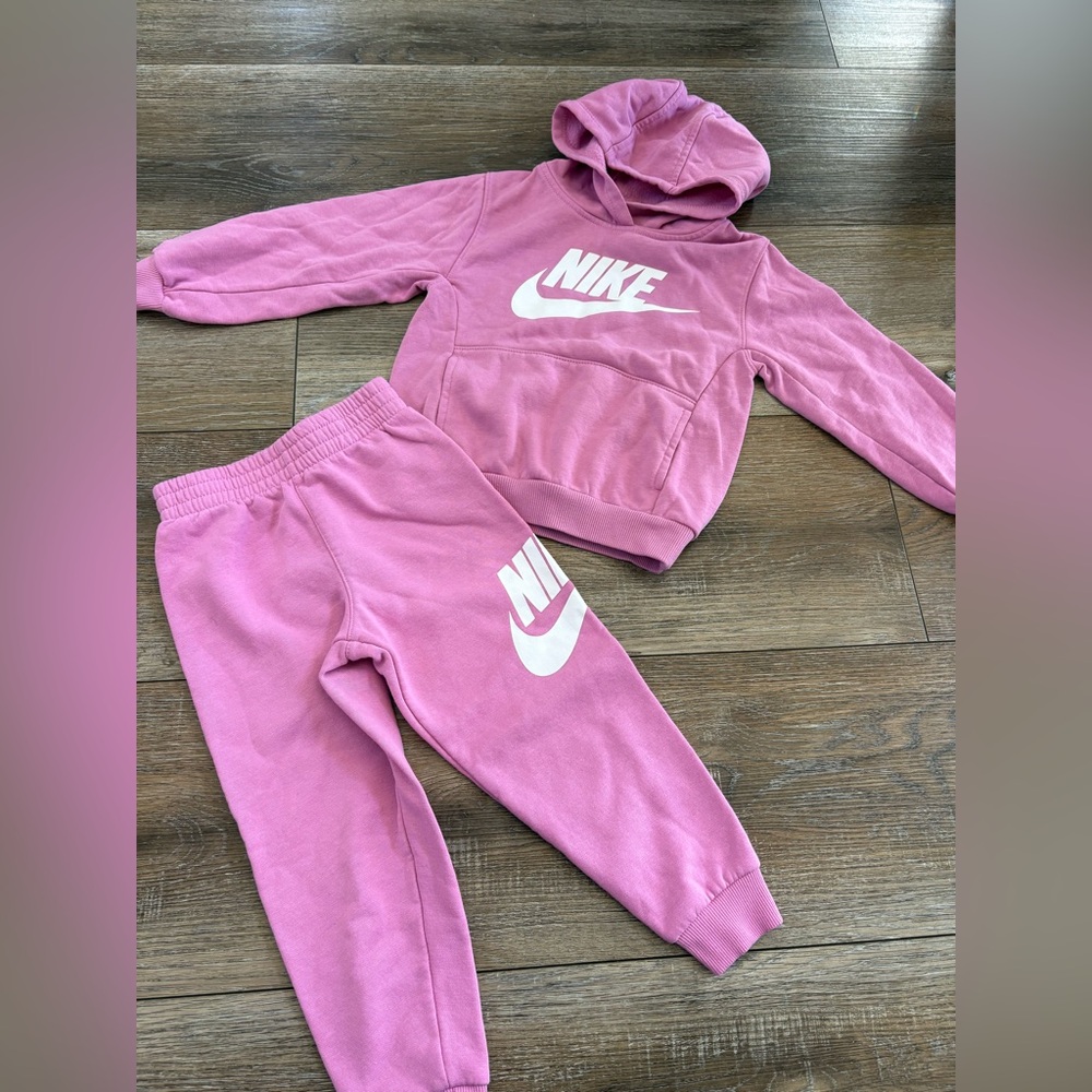 Nike Pink Kids Pullover Hoodie & Joggers Set size 5
